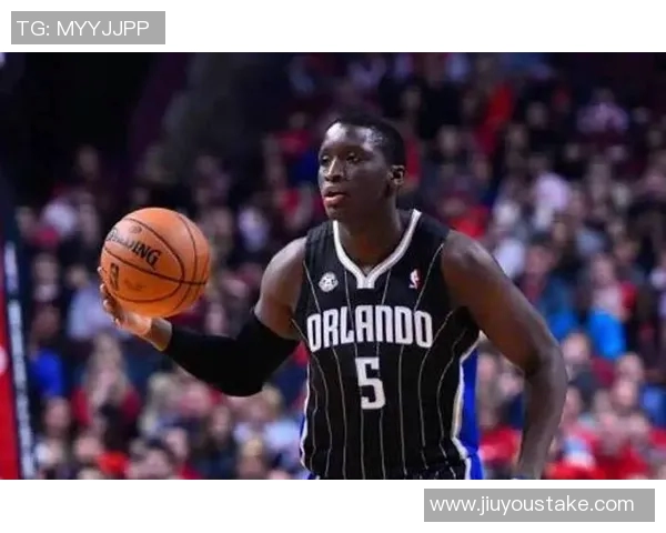 16岁！人称小KD！26届全美第8的跳级球员奥拉多顿加盟马里兰大学